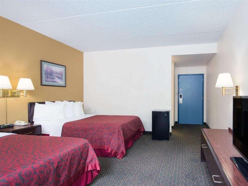 Days Inn By Wyndham Chambersburg Exterior foto