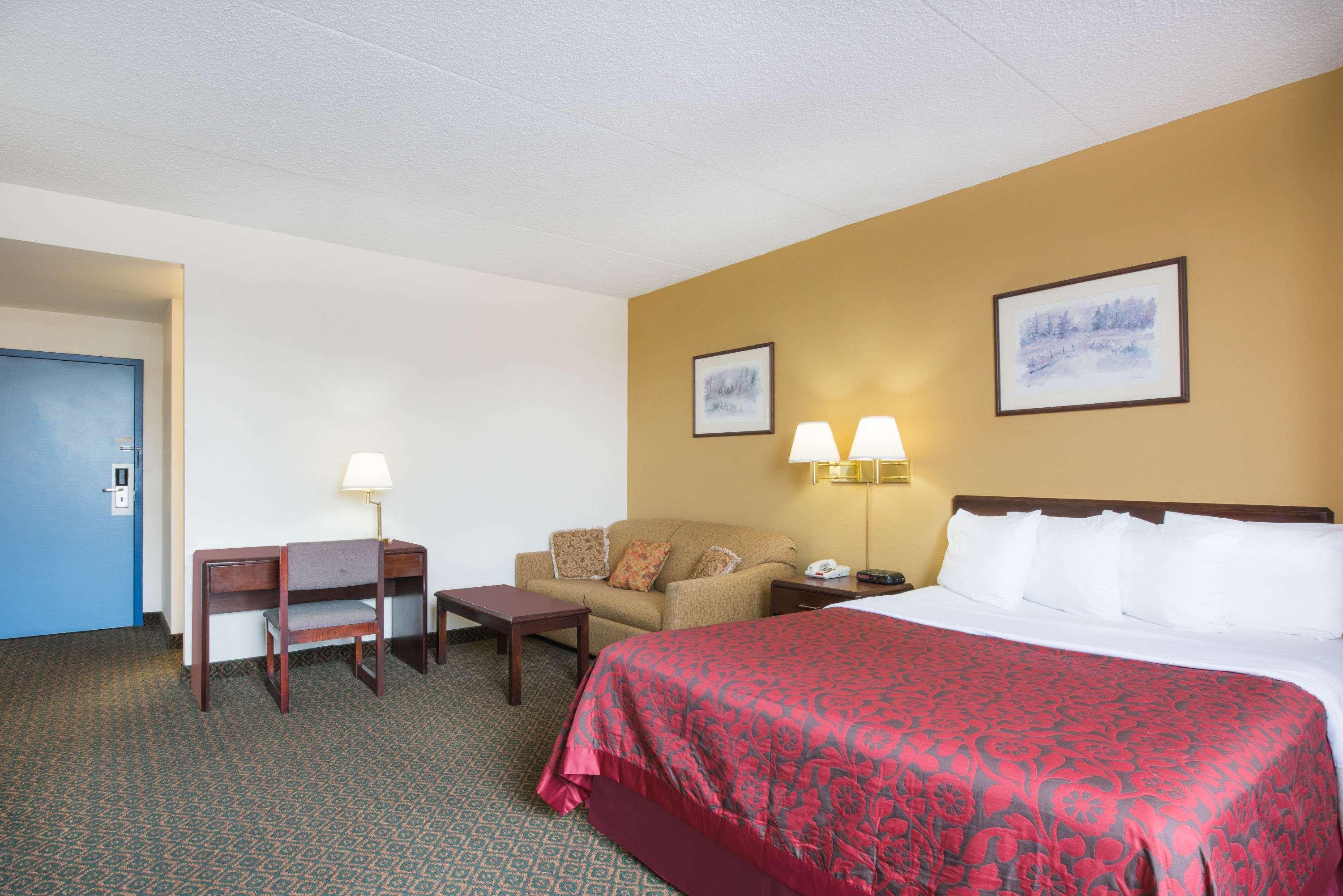 Days Inn By Wyndham Chambersburg Exterior foto