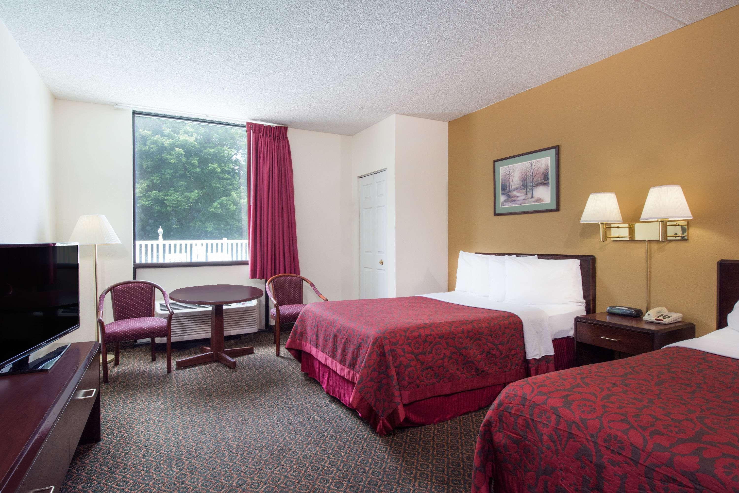 Days Inn By Wyndham Chambersburg Exterior foto