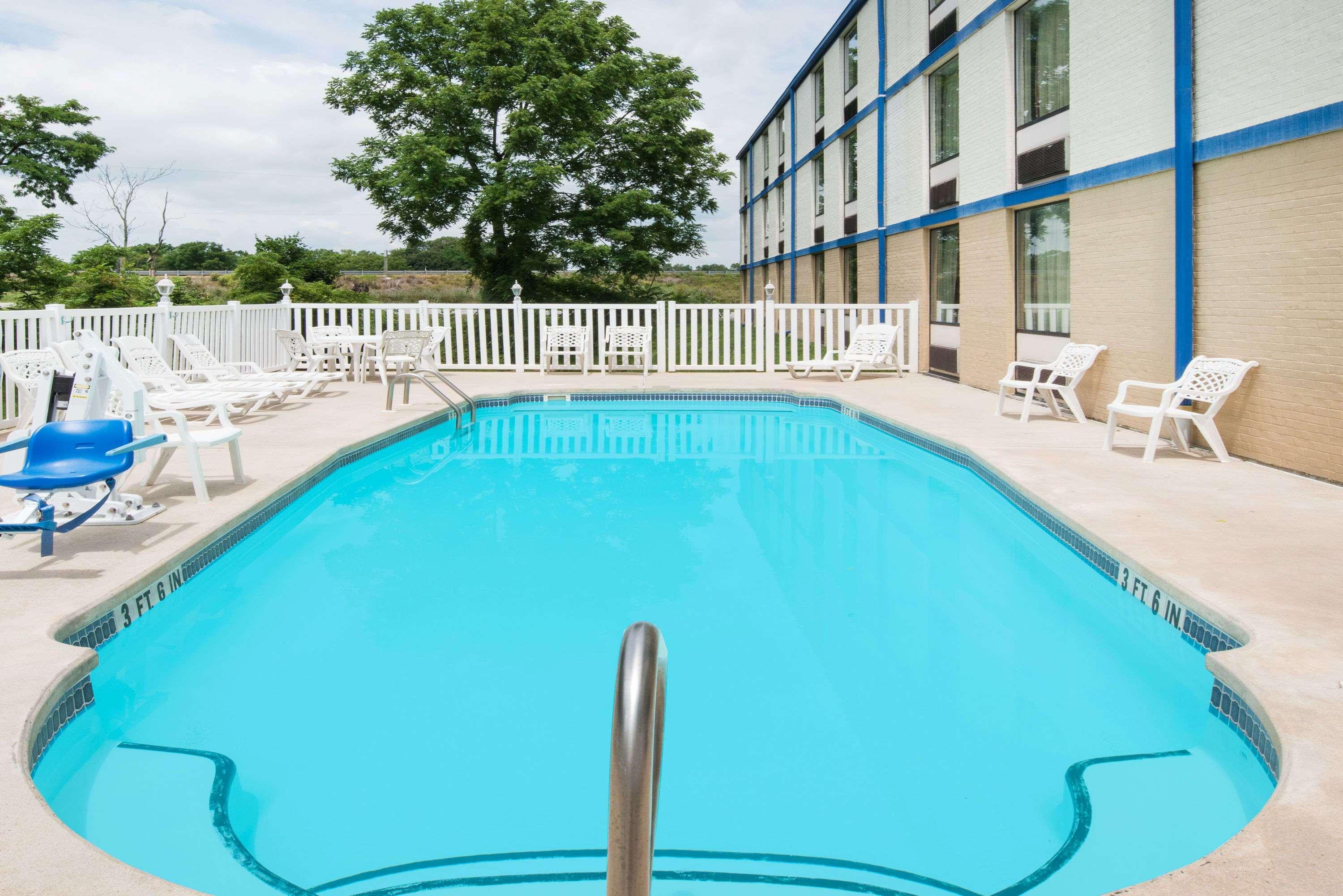 Days Inn By Wyndham Chambersburg Exterior foto